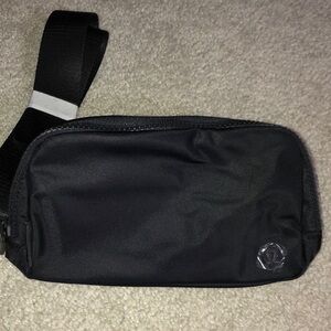 Lululemon Everywhere Belt Bag NWT!  Brand new!